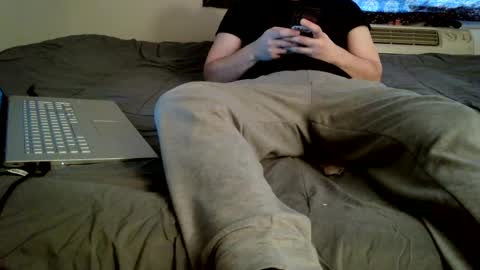 stonedandlovingit online show from January 2025 06:18:01 PM