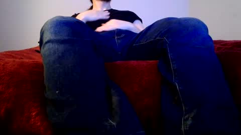 stonedandlovingit online show from January 2025 09:14:02 PM