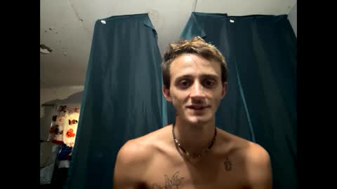 stonerlife42022 online show from September 2025 06:41:02 PM