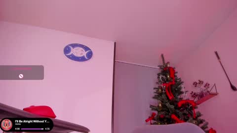 Liz online show from December 2024 12:32:02 AM