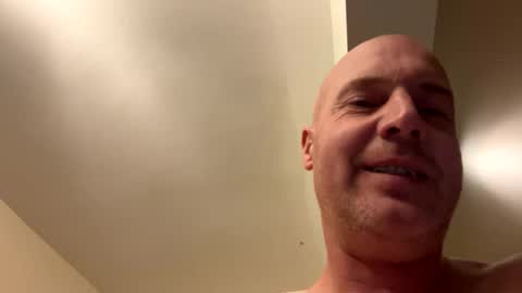 Snapshot of stoodley22 chatting on January 2025 05:41:01 PM Stoodley22 online show from January 2025 05:41:01 PM