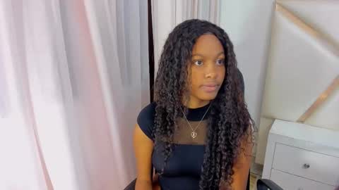 Snapshot of stormihills chatting on October 2025 03:23:02 PM Sweety Stormi online show from October 2025 03:23:02 PM