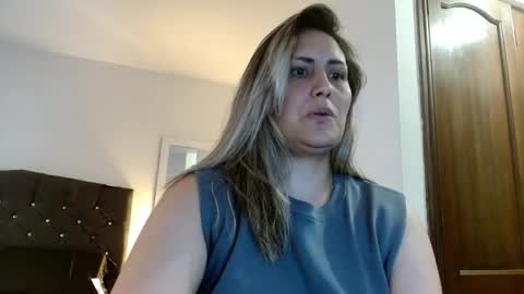 Snapshot of stormy_carter chatting on October 2025 10:43:02 PM stormy carter online show from October 2025 10:43:02 PM