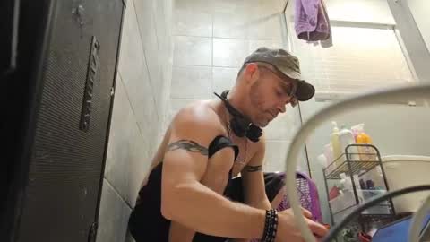 Str8 online show from February 2025 05:47:01 AM