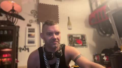 Str8 online show from February 2025 10:59:01 AM