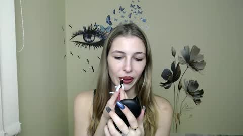 Amalia online show from December 2024 01:17:01 PM