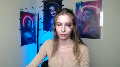 Snapshot of stranger_giirl chatting on October 2025 05:45:01 PM Amalia online show from October 2025 05:45:01 PM