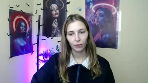 Snapshot of stranger_giirl chatting on October 2025 12:27:01 PM Amalia online show from October 2025 12:27:01 PM