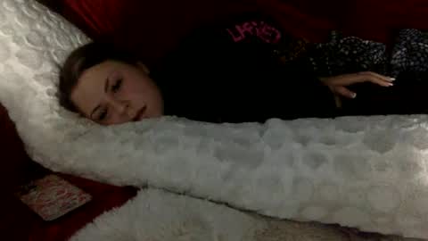 Ruby Moon online show from February 2025 02:03:02 PM