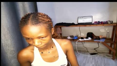 Snapshot of streetlioness chatting on October 2025 07:02:01 PM streetlioness online show from October 2025 07:02:01 PM