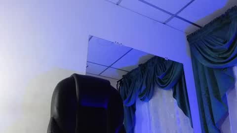 stuart_boy_ online show from December 2024 06:37:01 AM