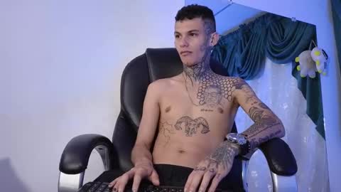 stuart_boy_ online show from January 2025 04:37:02 AM