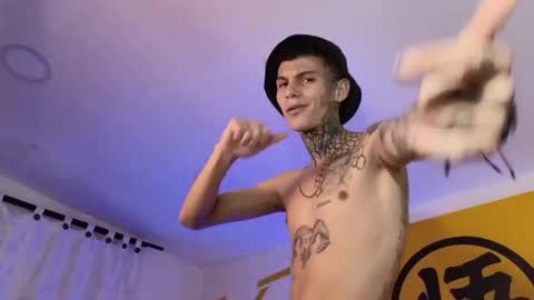 stuart_boy_ online show from February 2025 11:04:01 PM
