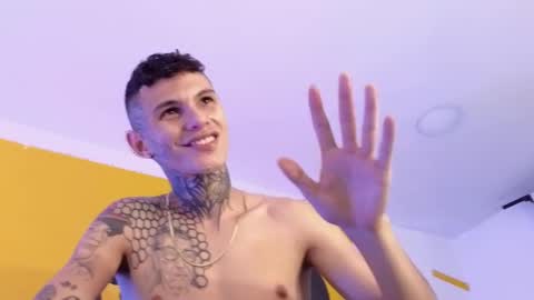 stuart_boy_ online show from March 2025 01:58:01 AM