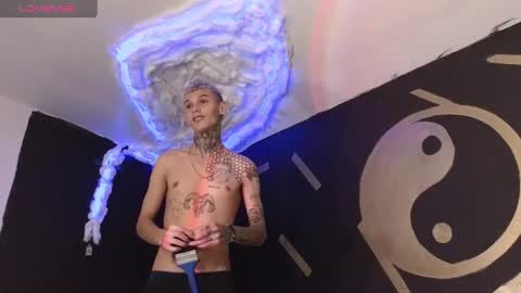 stuart_boy_ online show from March 2025 12:54:02 AM