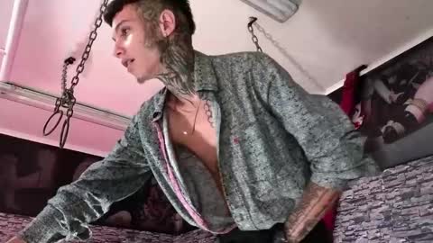 stuart_boy_ online show from September 2025 02:13:02 AM