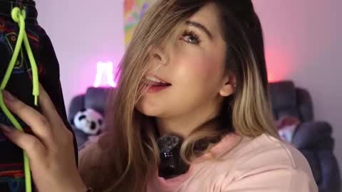 students_porn online show from February 2025 08:10:01 PM