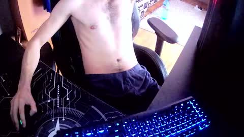 Snapshot of studply7 chatting on December 2024 09:24:01 AM studply7 online show from December 2024 09:24:01 AM