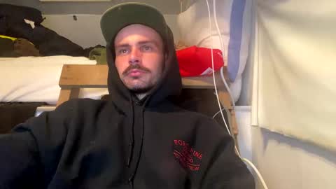 stupid_fellow online show from December 2024 06:37:02 PM