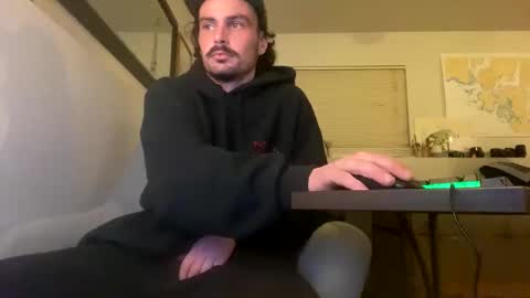 stupid_fellow online show from December 2024 02:01:01 AM