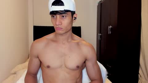 stylish men online show from September 2025 04:00:01 PM