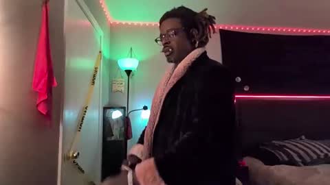 Snapshot of suavechocolatecity chatting on September 2025 01:27:01 PM Hot Chocolate online show from September 2025 01:27:01 PM