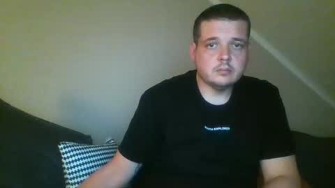 Snapshot of sub3100 chatting on October 2025 10:32:02 PM 420Fun online show from October 2025 10:32:02 PM