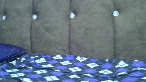 Snapshot of submissive_slut001 chatting on December 2024 04:52:01 PM submissive_slut001 online show from December 2024 04:52:01 PM