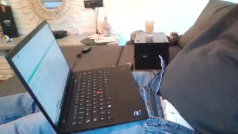 Snapshot of submissivguy chatting on September 2025 04:45:01 PM submissivguy online show from September 2025 04:45:01 PM