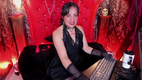 Yunna online show from January 2025 03:50:01 PM