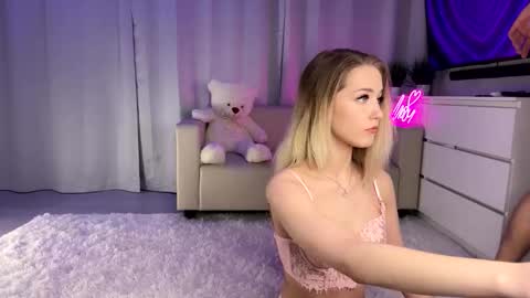 Emmy online show from October 2025 11:00:01 AM