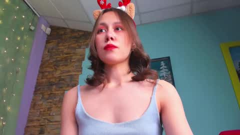 sugar blond online show from December 2024 04:59:02 AM