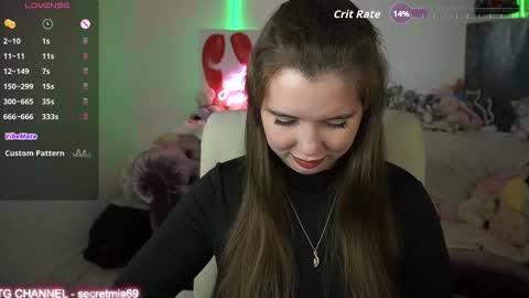 Snapshot of sugar_muse chatting on October 2025 10:52:02 PM Mia online show from October 2025 10:52:02 PM