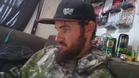 Snapshot of sugarbush696 chatting on October 2025 06:31:01 PM Sugarbush696 online show from October 2025 06:31:01 PM