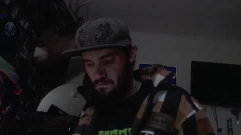 Snapshot of sugarbush696 chatting on October 2025 12:17:01 PM Sugarbush696 online show from October 2025 12:17:01 PM