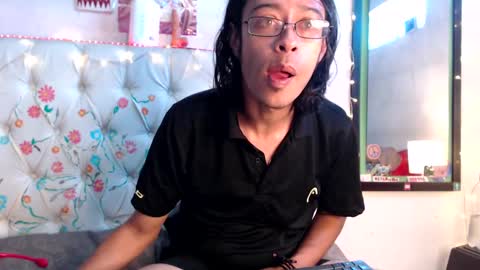 suggabrown_ online show from January 2025 06:32:01 PM