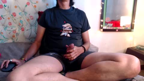 suggabrown_ online show from January 2025 12:26:02 PM