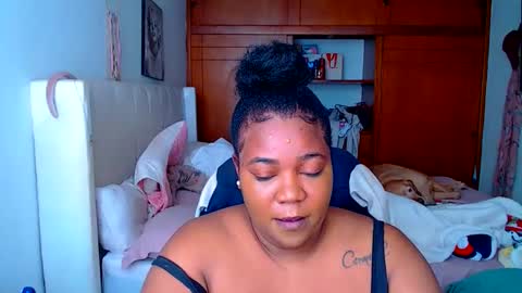 Snapshot of suggarbaby1 chatting on October 2025 07:11:02 PM Cami Back in 2 hours online show from October 2025 07:11:02 PM