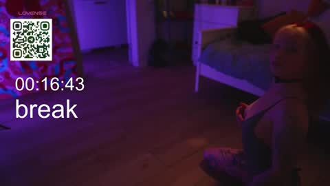 Lika ginger  Jessy blond   online show from September 2025 07:03:02 AM