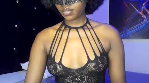 maskedtemptress online show from November 2025 12:01:02 AM