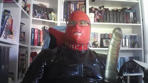 Snapshot of sumisolatex chatting on October 2025 02:16:02 PM Sumisolatex online show from October 2025 02:16:02 PM