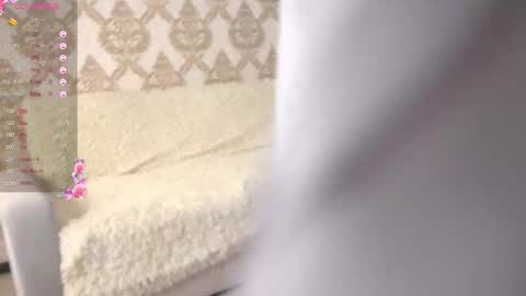 Snapshot of summer_hazee chatting on November 2025 08:02:02 AM Leia online show from November 2025 08:02:02 AM