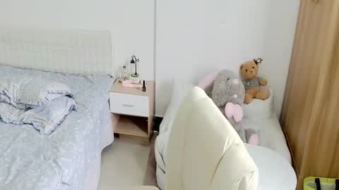 Snapshot of sun_yummy chatting on November 2025 03:27:01 AM Lucis online show from November 2025 03:27:01 AM