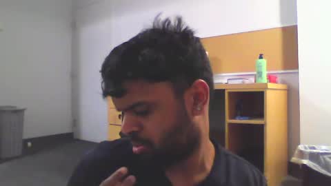 Sundoog online show from November 2025 10:12:01 PM