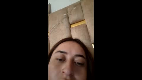 Snapshot of sunflower_dance chatting on October 2025 08:33:01 PM Jeraldine online show from October 2025 08:33:01 PM