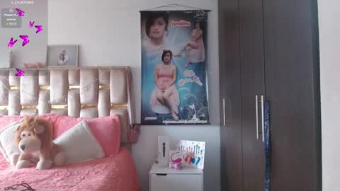 Snapshot of sunflower_dance chatting on October 2025 09:41:01 PM Jeraldine online show from October 2025 09:41:01 PM