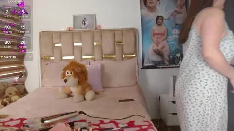 Snapshot of sunflower_dance chatting on November 2025 06:41:01 PM Jeraldine online show from November 2025 06:41:01 PM