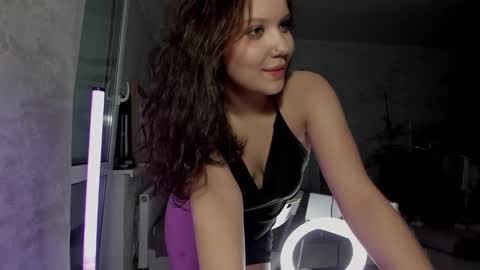 Amy online show from January 2025 10:30:02 PM