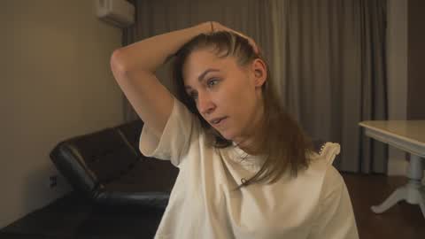 Kate online show from December 2024 06:17:02 PM