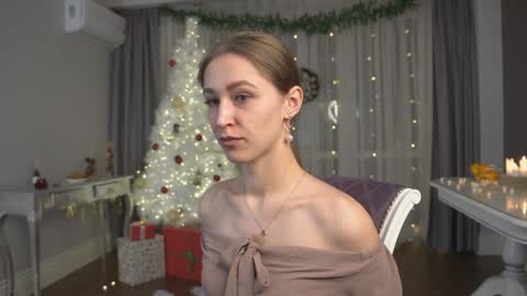 Kate online show from December 2024 03:26:01 PM